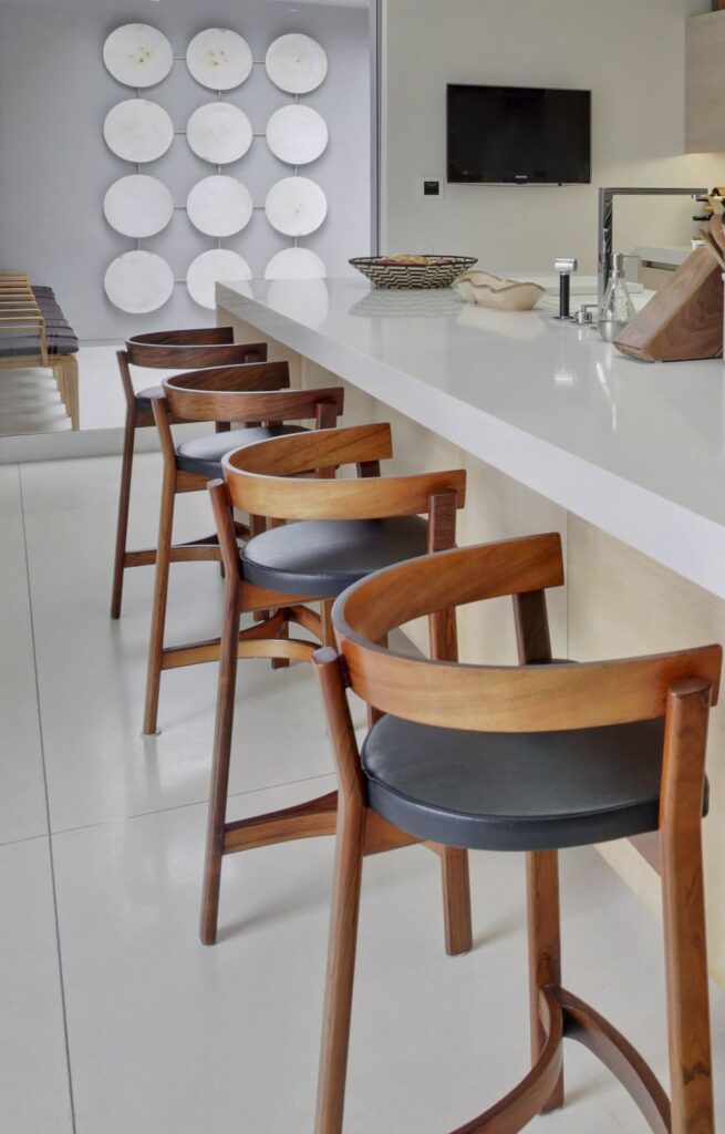 high bar stool