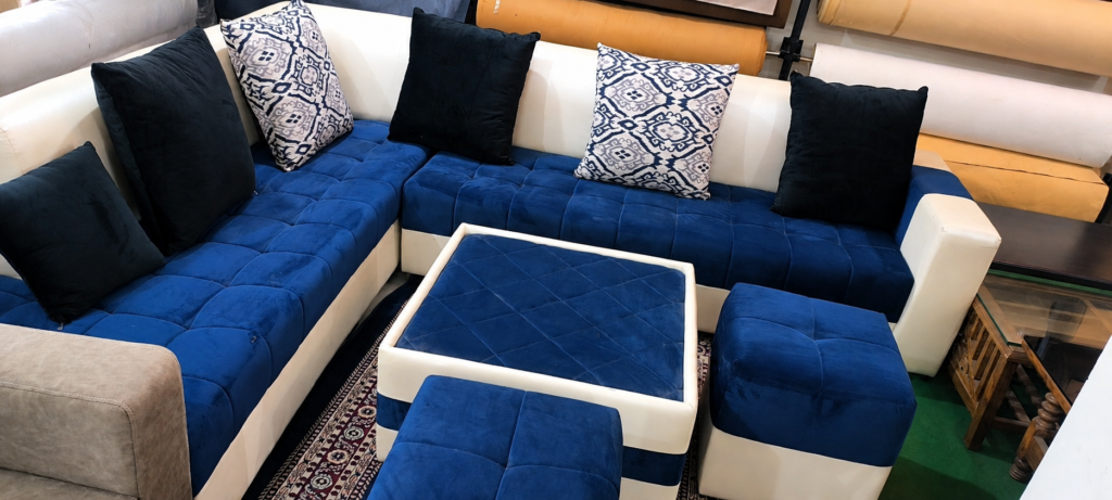 “5 seater modern sofa set by Indian furniture manufacturer for living room”